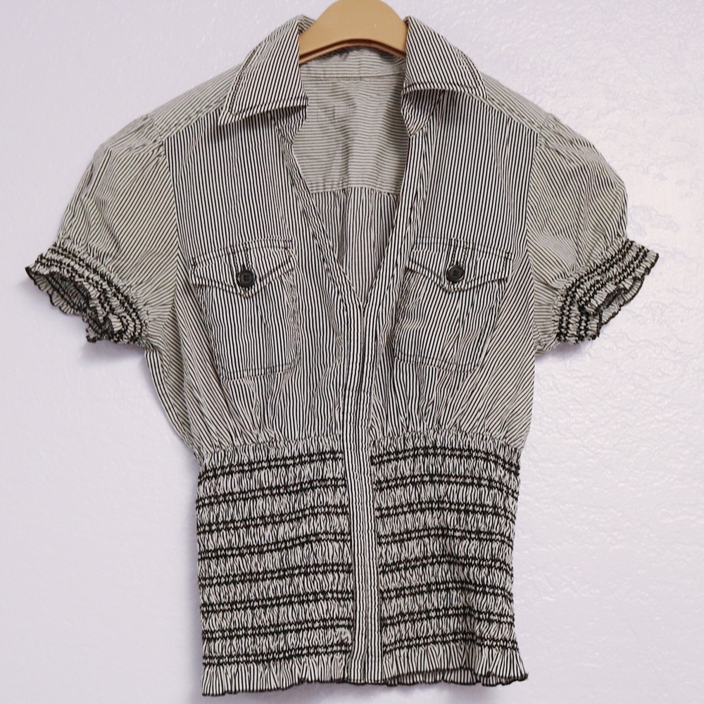 Elastic basic blouse